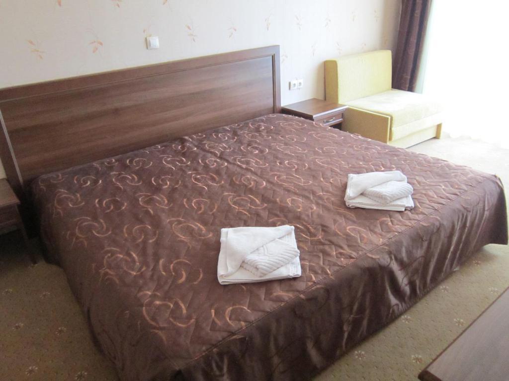 Hotel Magnoliya Panichishte Esterno foto